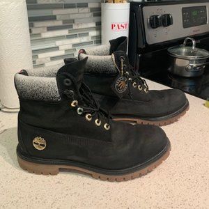 Men's 9.5 Black Timberland NBA Toronto Raptors
